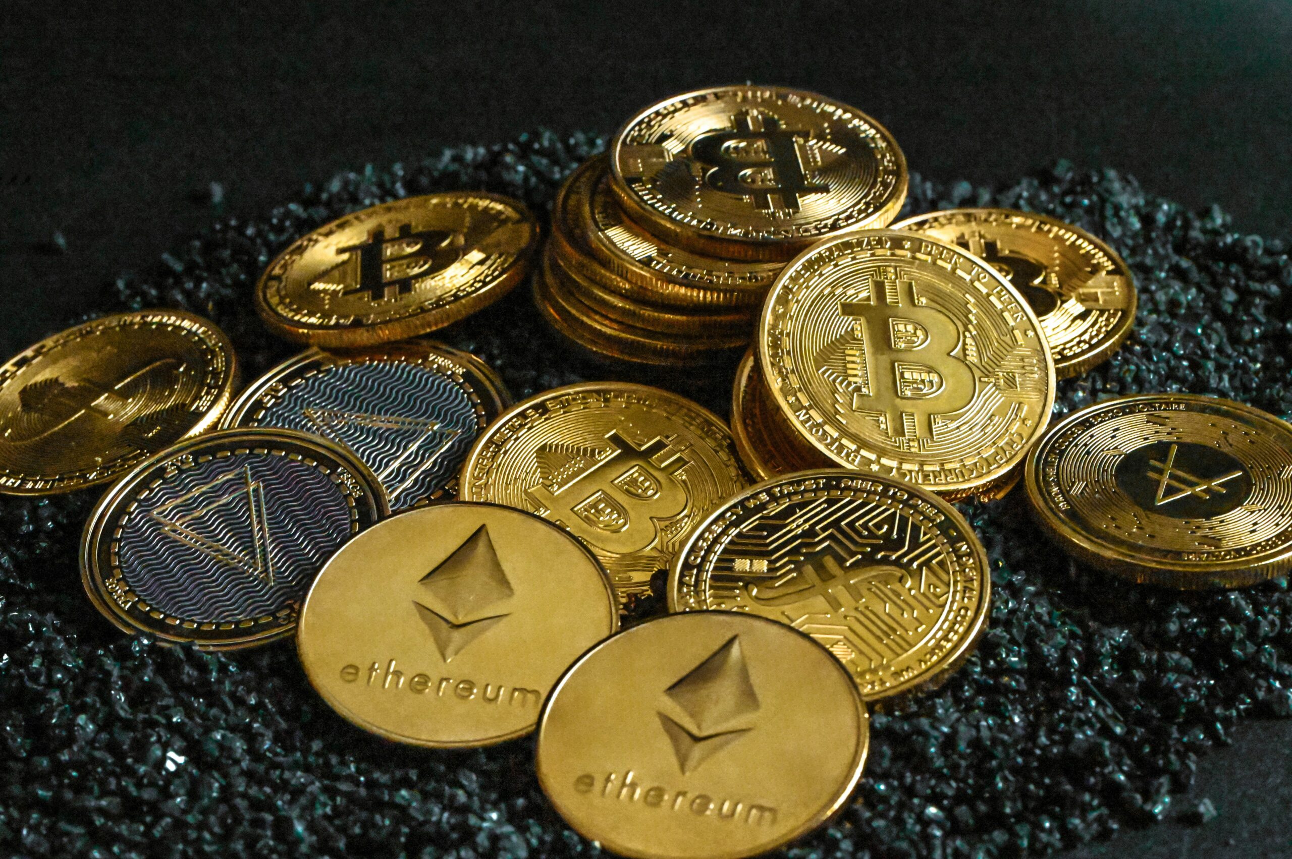Bitcoin & Ethereum