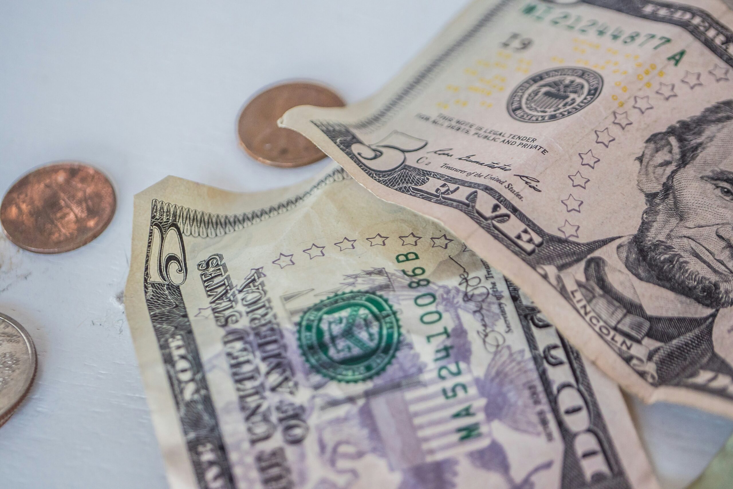 How Does a Cashless Society Affect Your Privacy featuring digital payments, financial data privacy, cybersecurity, surveillance risks, and privacy protection.
