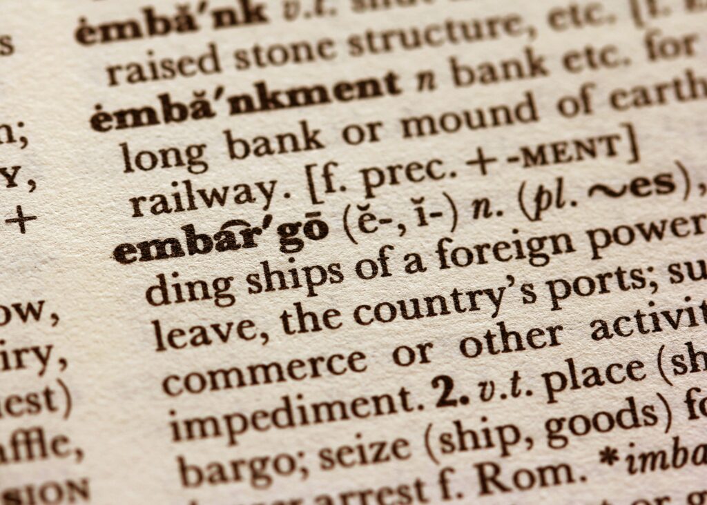 OMS Meaning in Text guide to internet slang, texting abbreviation, online messaging, digital culture, and modern usage.